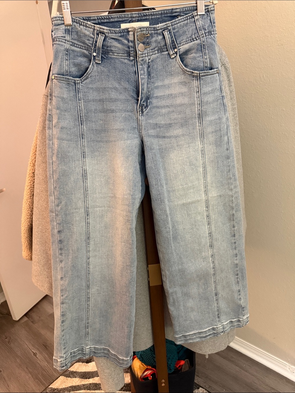 High-Rise Cropped Wide-Leg Jeans in Light Blue